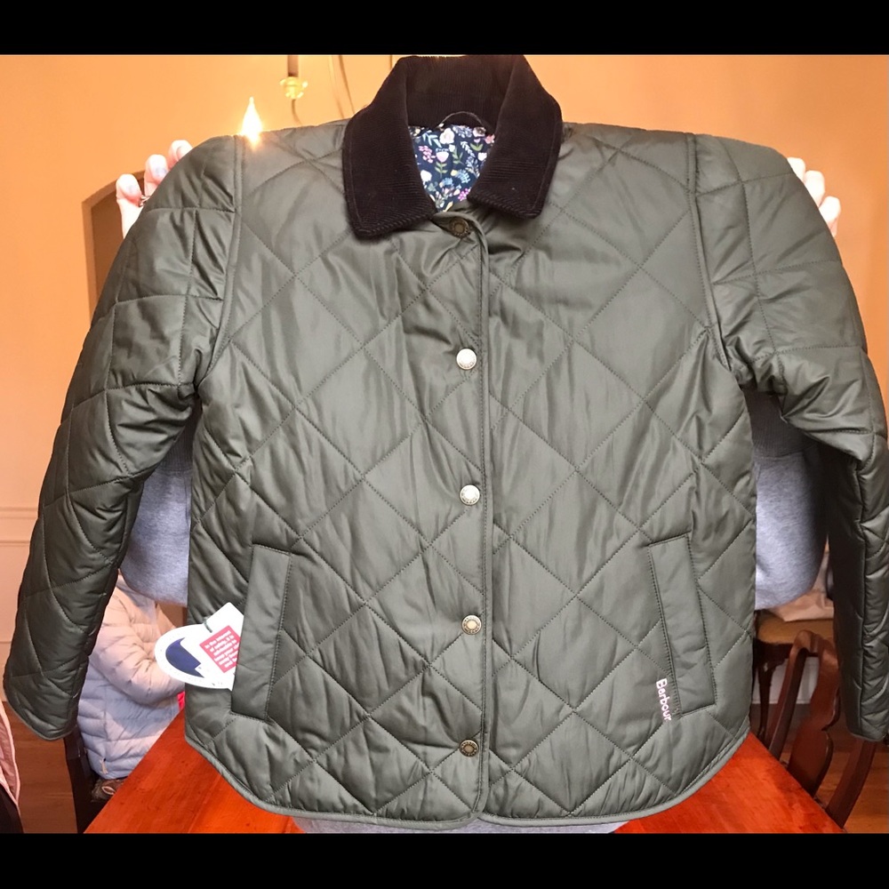 *brand new with tags * kids Barbour Foxley reversible quilted jacket size XL